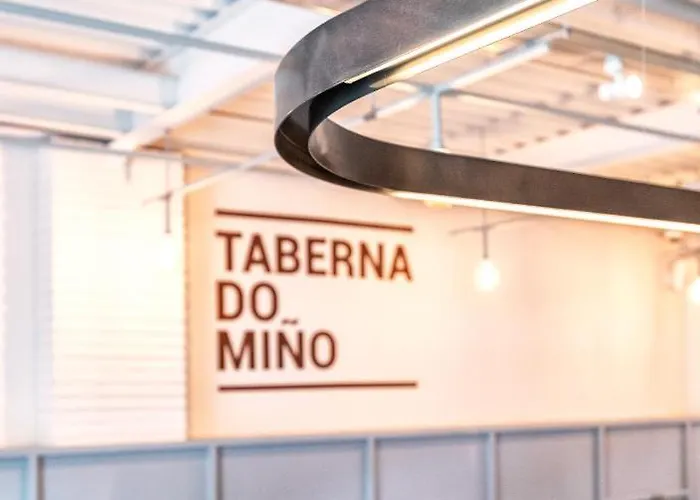 Forum Ceao מלון לוגו